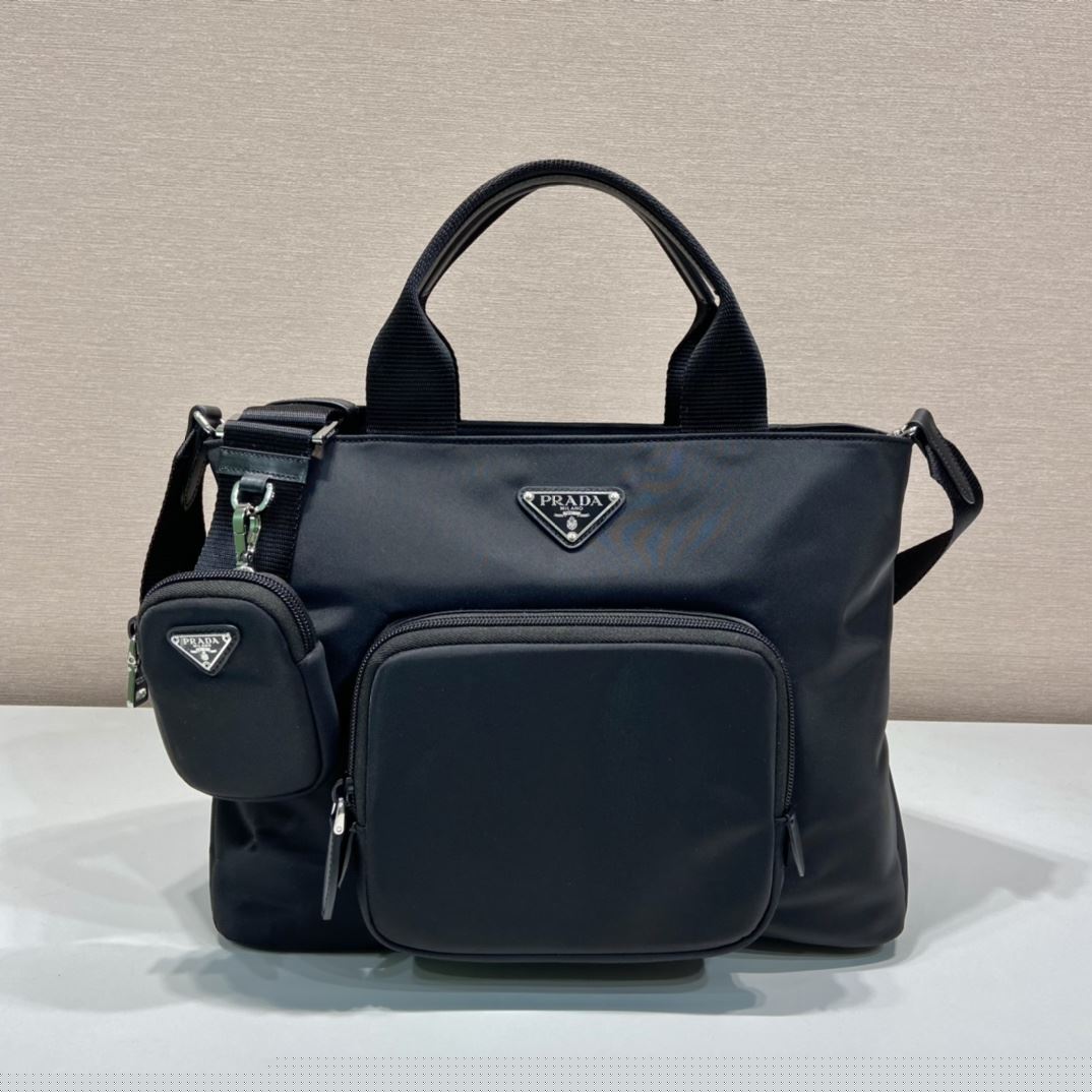Pra*a top handle bags